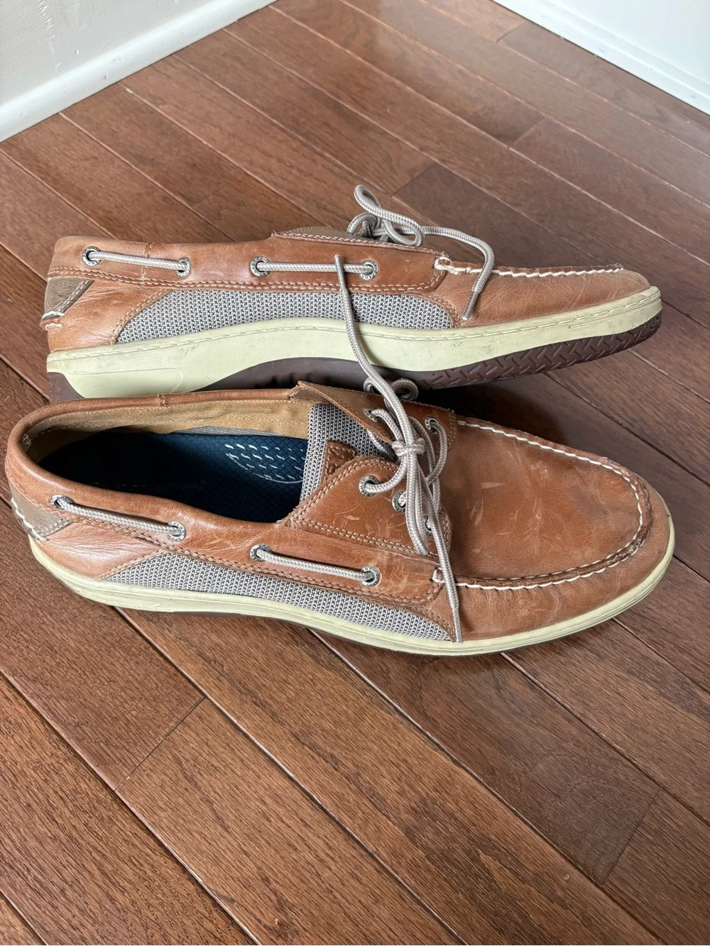 Sperry Tan Leather Boat Shoes